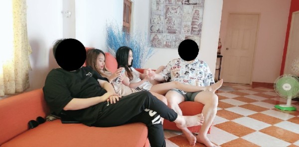 01.jpg